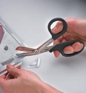 Cutting through clamshell packaging with Clamshell Scissors