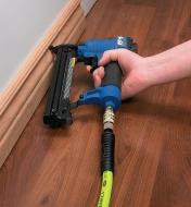 Using the Flexzilla Pneumatic Hose with an air nailer to install baseboards