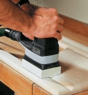Sanding a profile with the DUPLEX LS 130 EQ Linear Sander