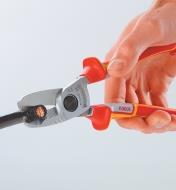 24K2203 - NWS Insulated (1000V) Cable Cutters