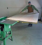 03K1815 - Table-Saw Panel Lifter