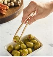 Picking up olives with the small tongs