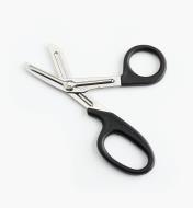 AB522 - Clamshell Scissors