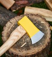 An Iltis oxhead splitting axe lying on a chopping block