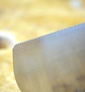 A close-up view of the Veritas miniature rip tenon saw blade, showing the 27 tpi tooth pattern