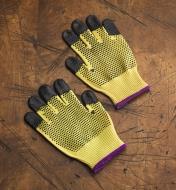 67K8011 - Small Gloves (size 6), pr.