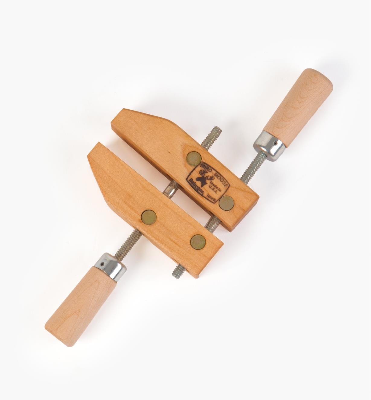 03F0704 - 4" x 2" x 2 1/4" Dubuque Wooden Handscrew, each