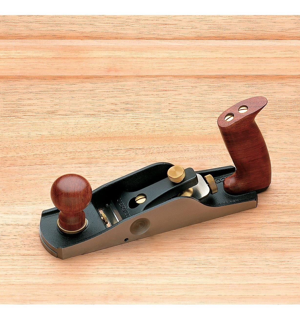 Veritas Bevel-Up Smoother Plane Lee Valley Tools