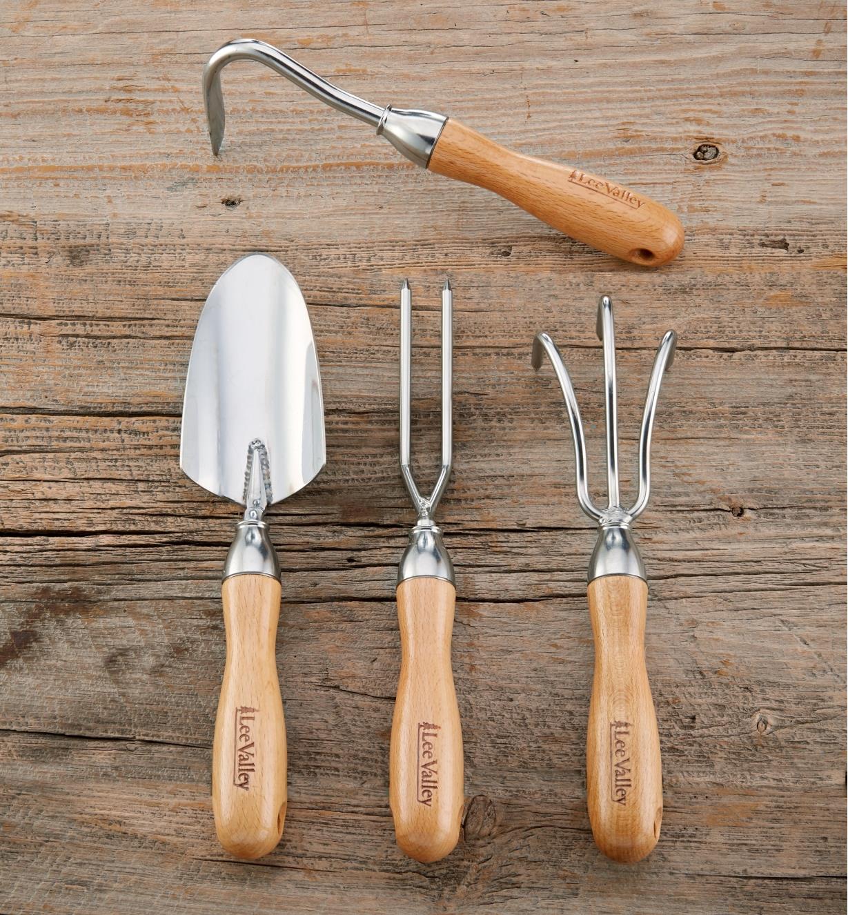 AB631 - Set of 4 Lee Valley Garden Tools