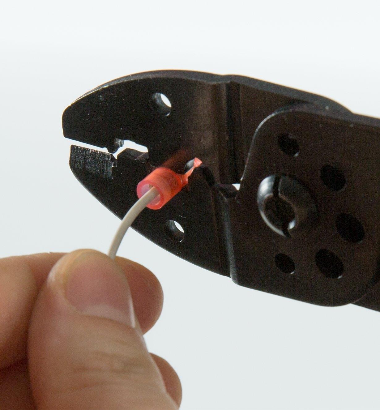 Crimping the connection with a wire crimper