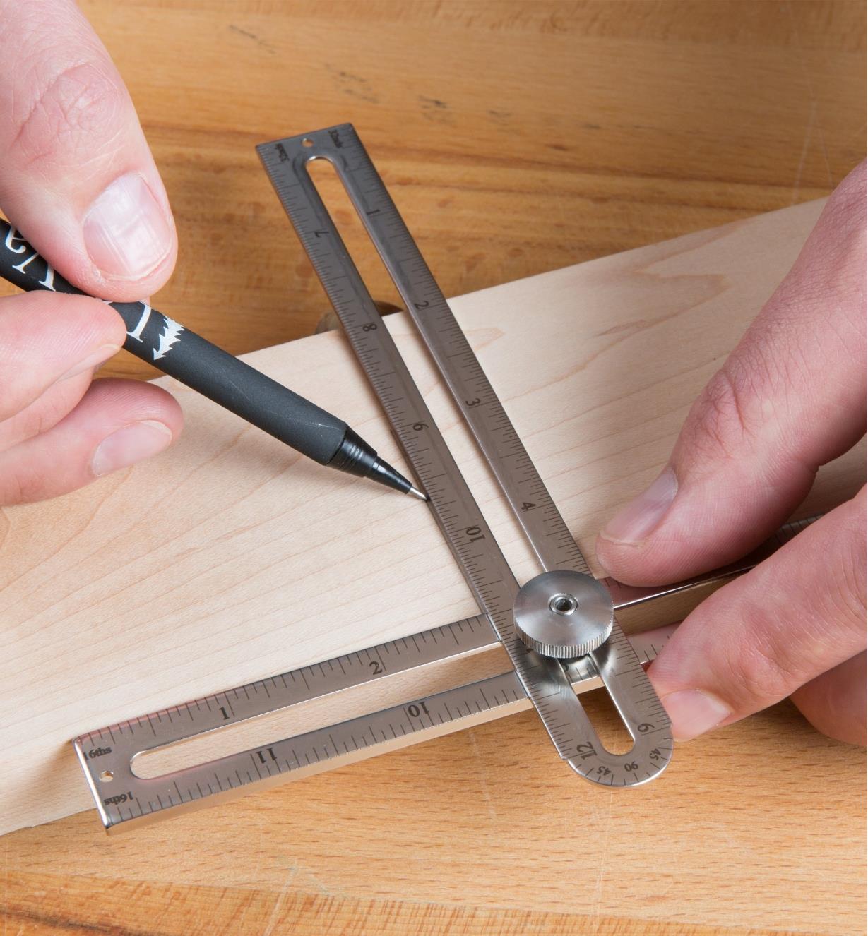 Using the Marking Multi-Tool as a T-square to mark a board
