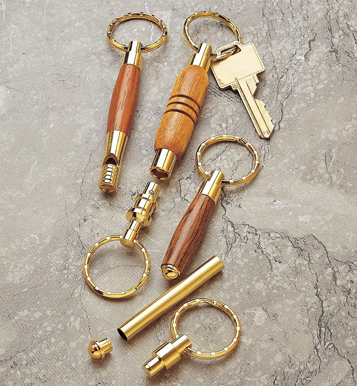 Composants pour porte-clés