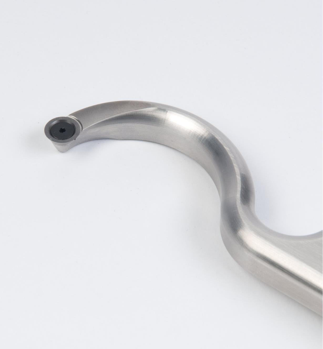 Close-up of #3 Acute Curve Mid-Size Easy Hollower tip
