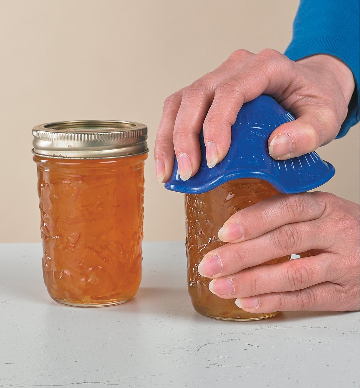 Using the Jar Opener to open a Mason jar
