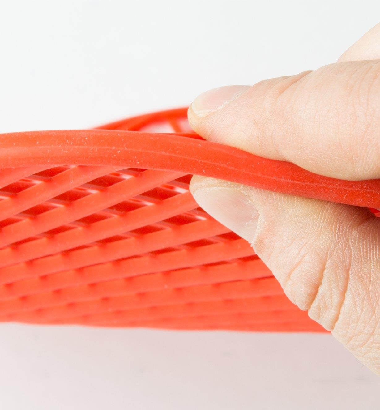 Close-up of flexible silicone rack edge