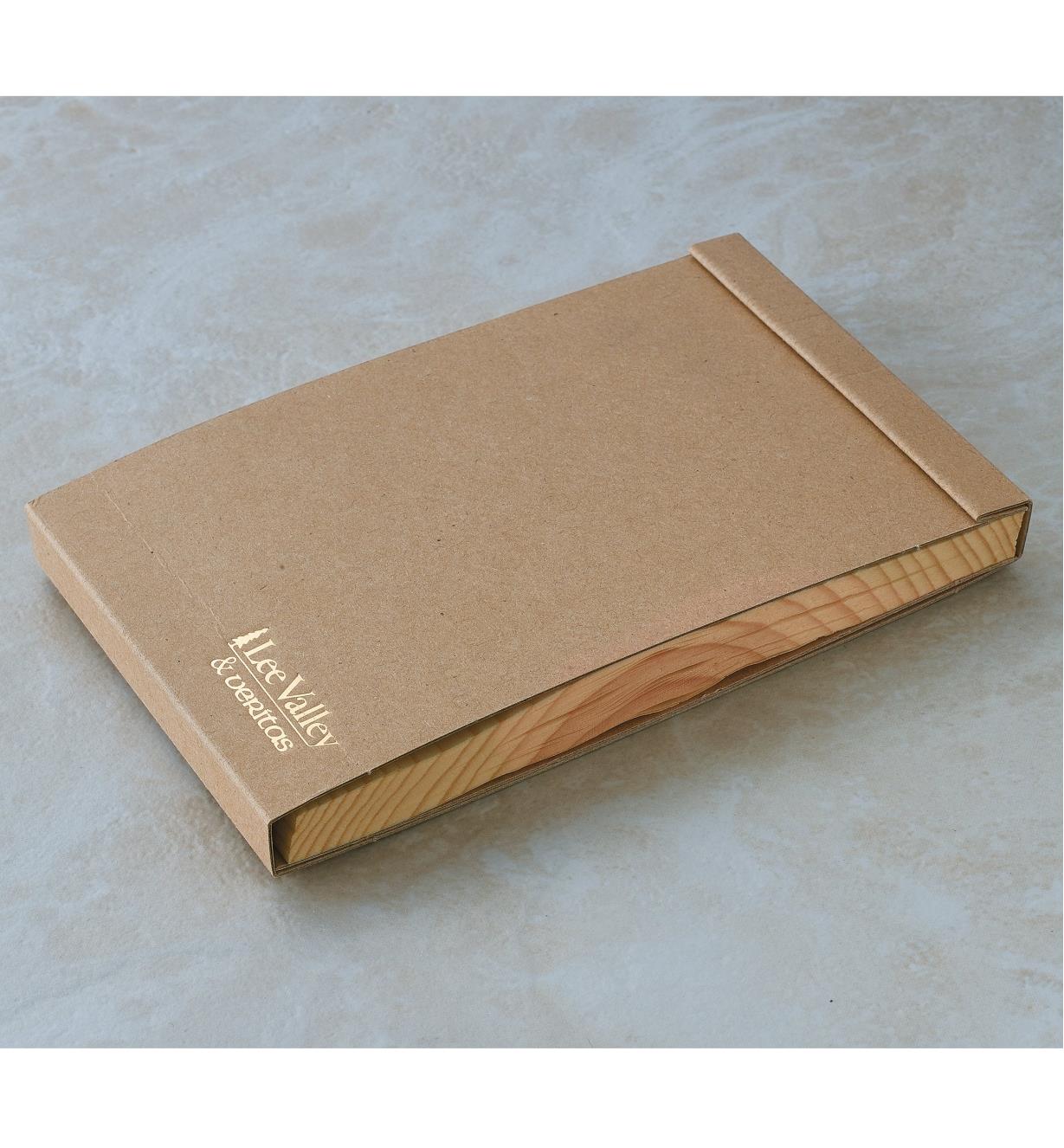 3" x 4" Wooden Kyougi Notepad with the cover closed