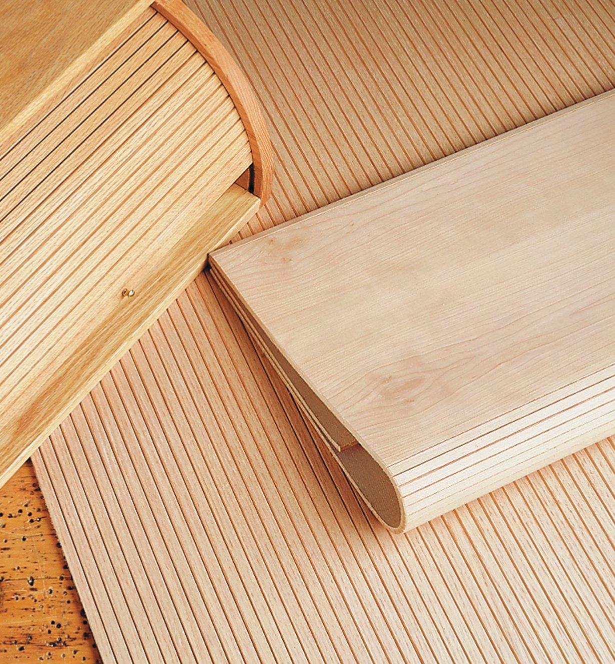 Rideaux en bois pour meuble