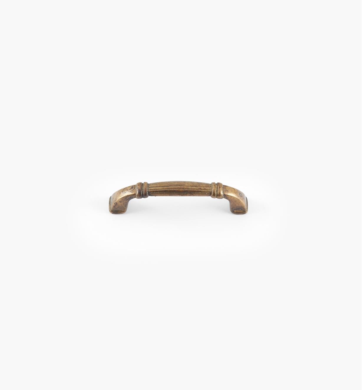 00A7055 - 64mm Old Brass Handle