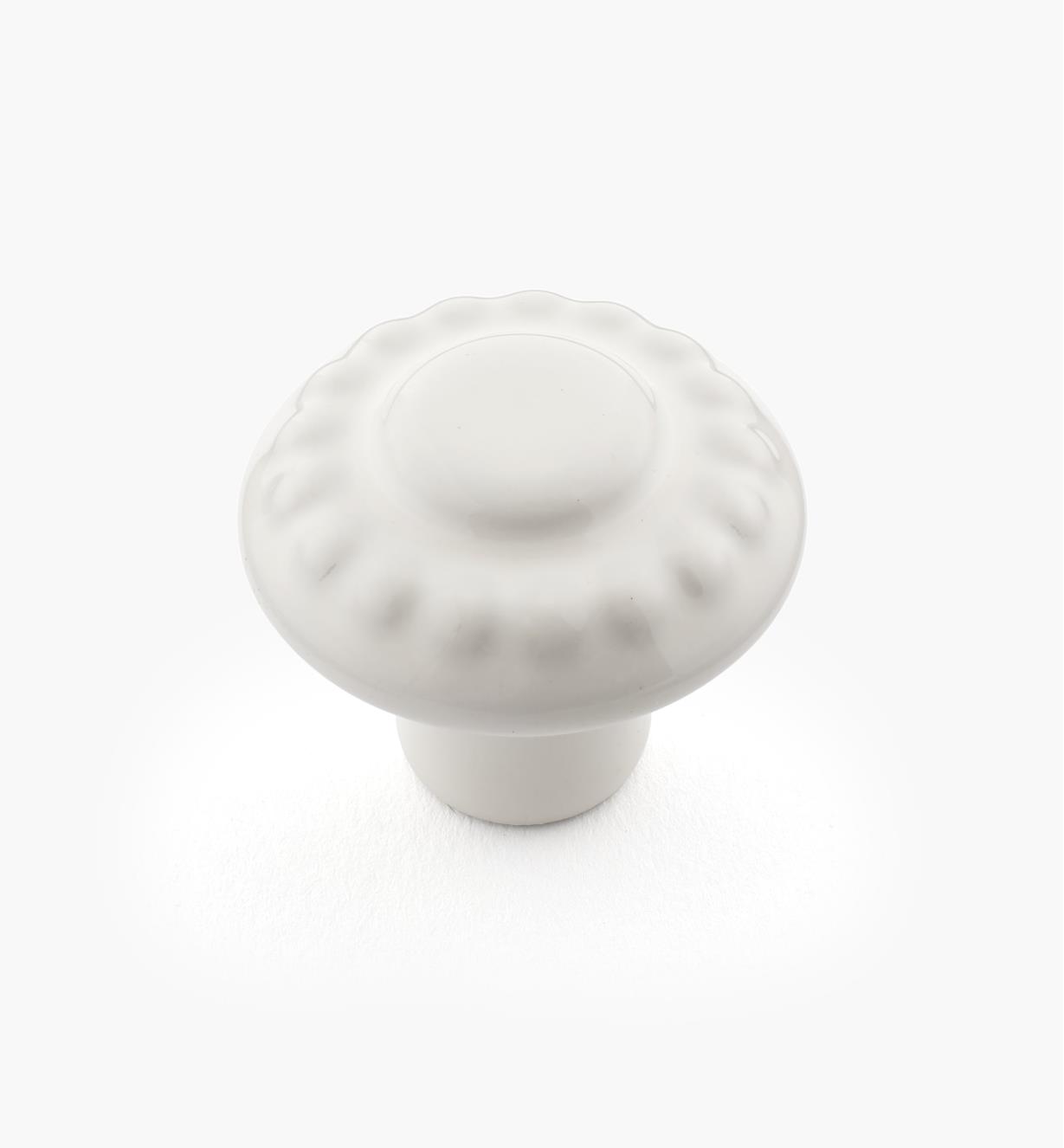 00W1320 - Petal Ceramic Knob