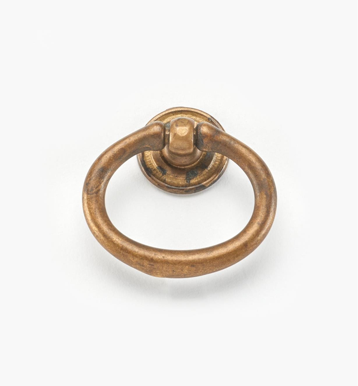 01A2351 - Poignée à anneau ovale sur rosace,  44 mm x 45 mm