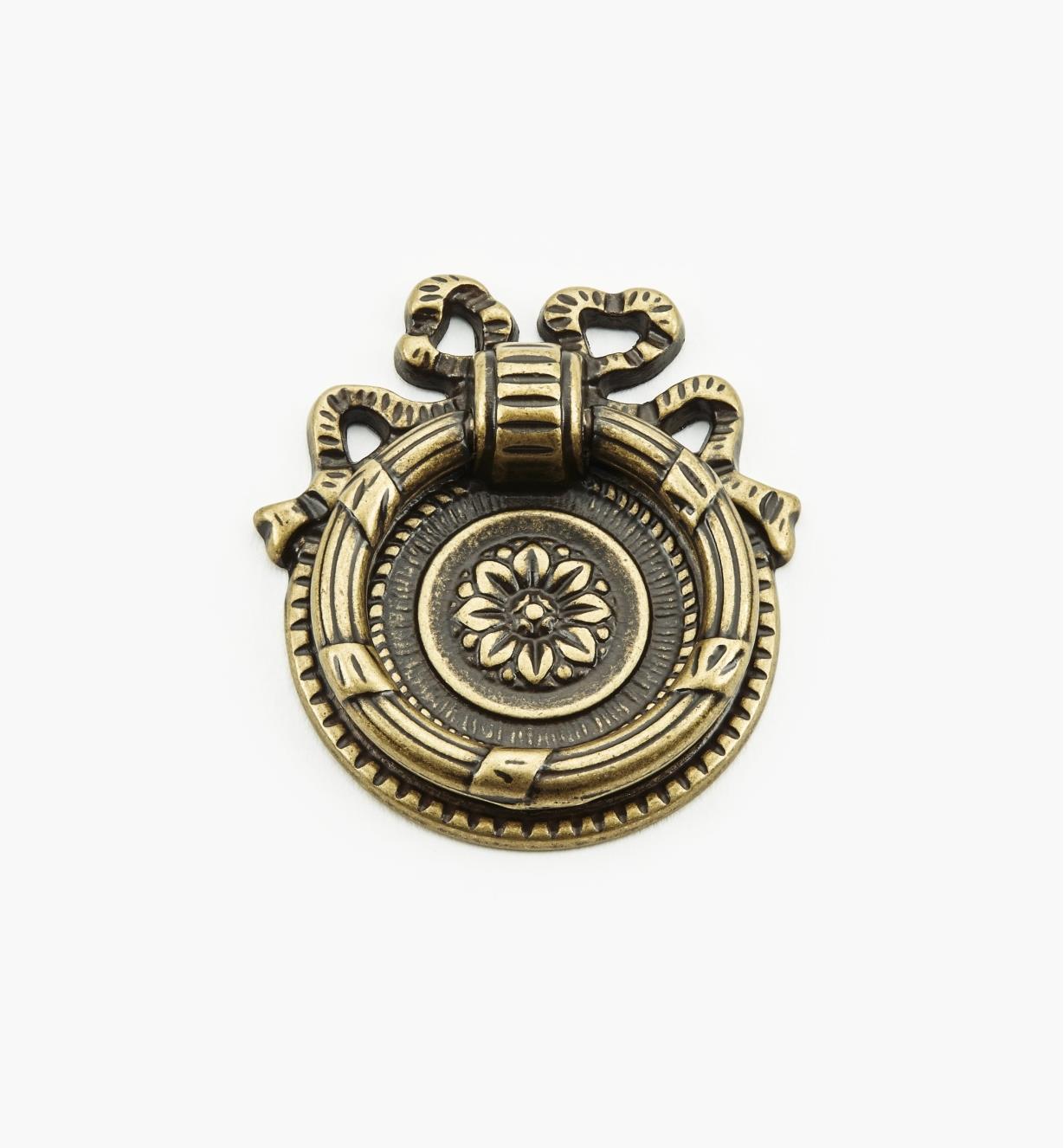 01A6543 - Poignée à anneau rubanée, laiton antique, 43 mm
