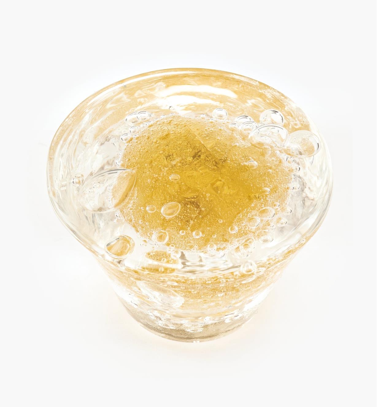 00A7715 - Bouton en verre de Murano Laguna, or, 1 po x 1 7/16 po