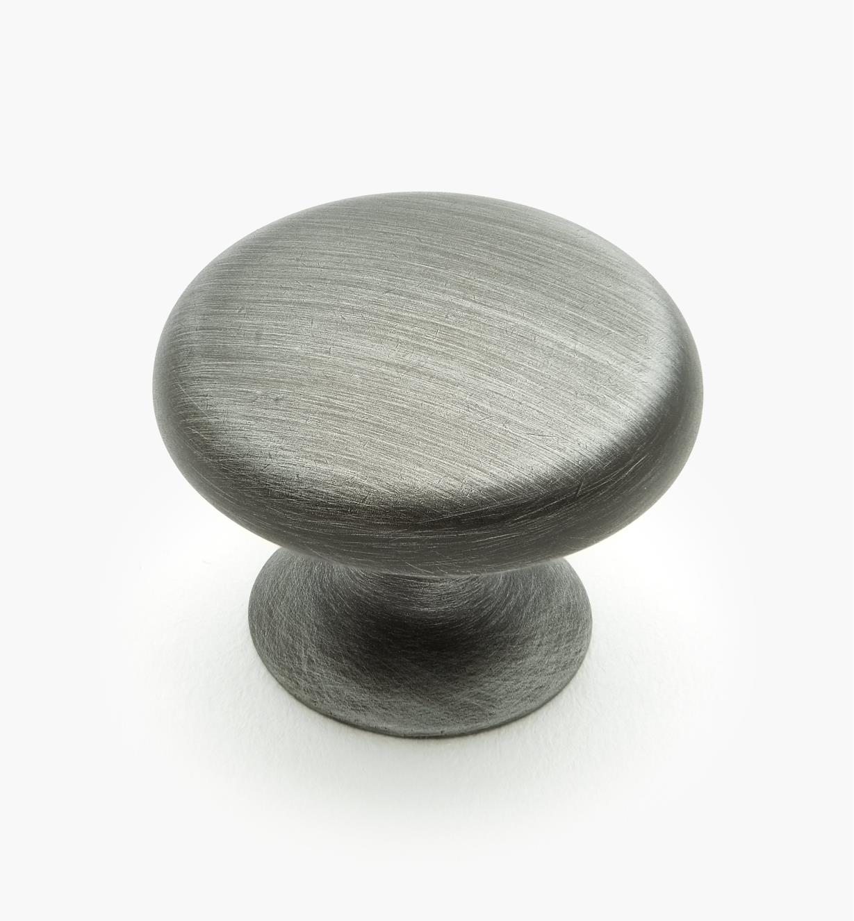 01W0647 - 30mm Weathered Pewter Bow Knob