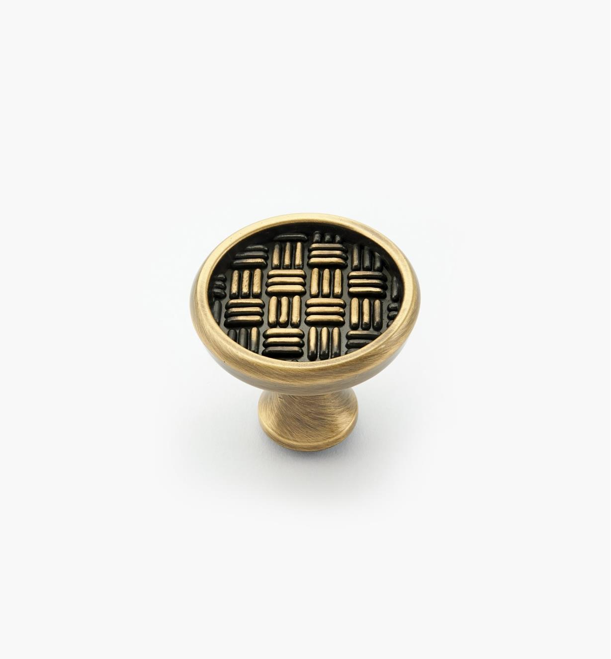 02A4131 - Patterns II Elegant Brass Round Knob