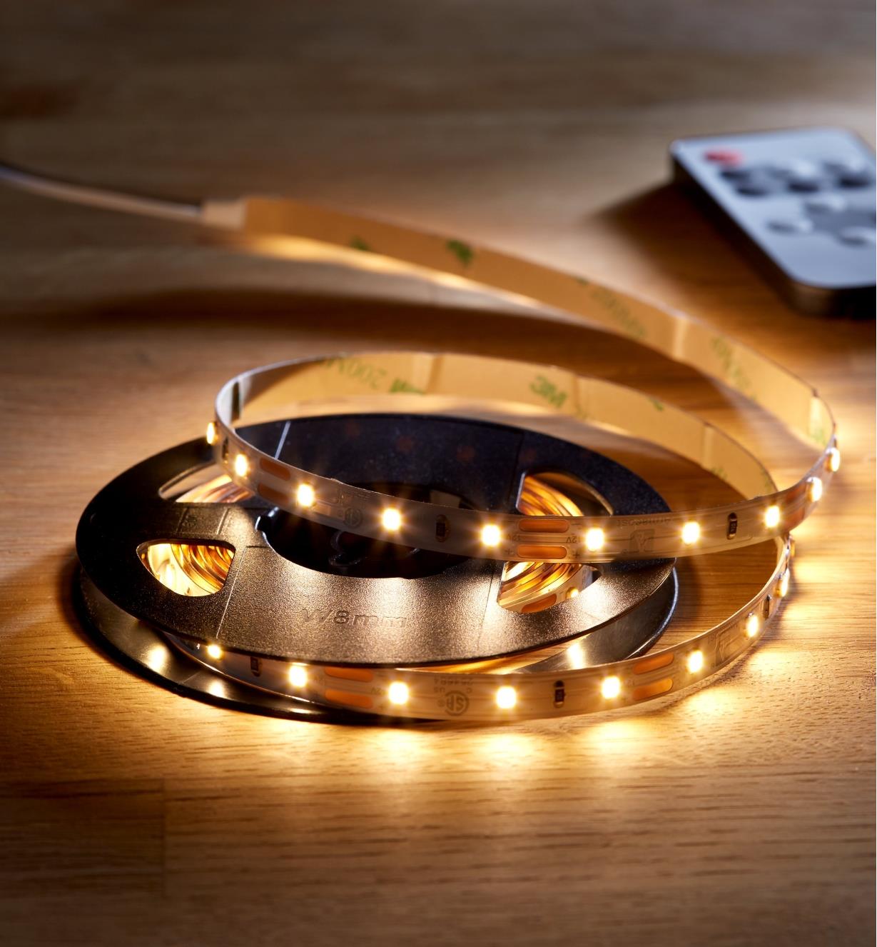 00U4619 - All-in-One LED Tape Lighting Kit