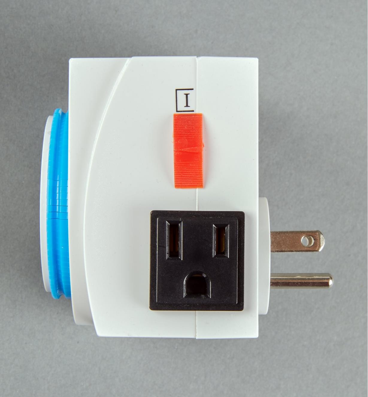 Side view of the Double-Outlet Timer