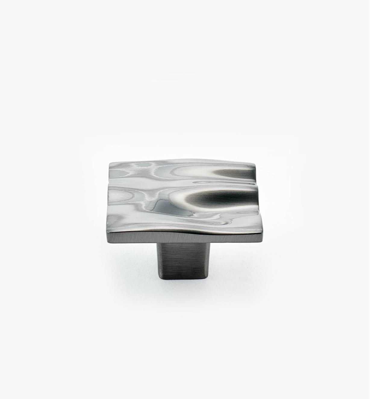 01G1422 - Bouton carré Mascaret, fini nickel noir, 43 mm