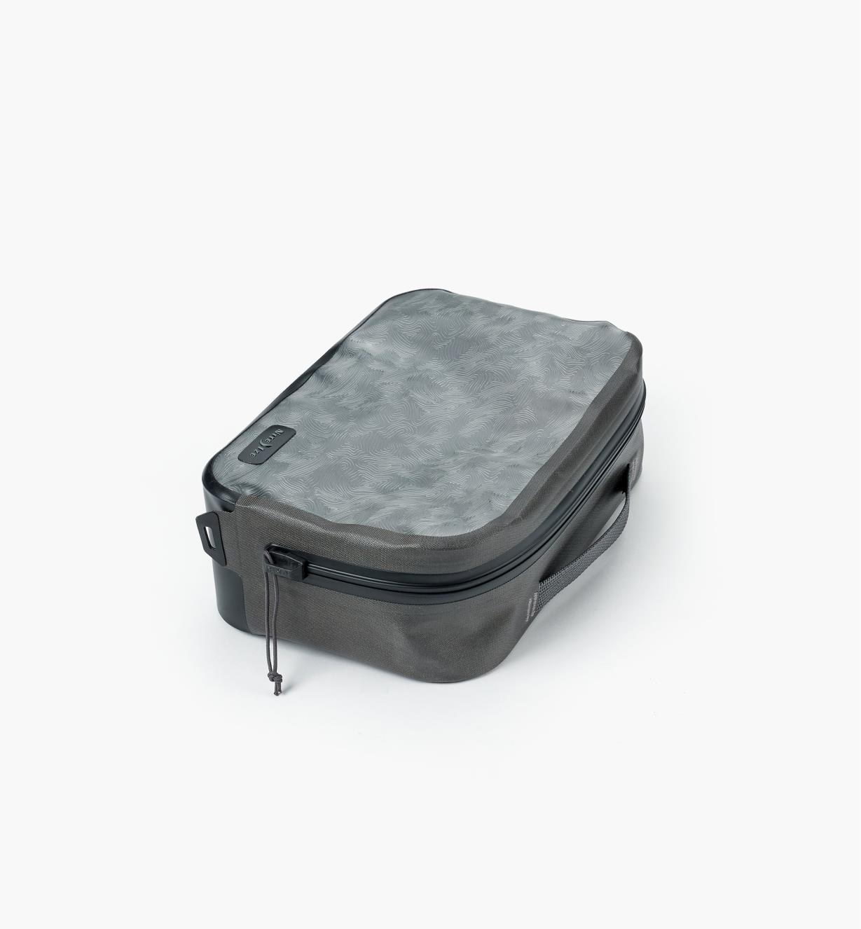 68K1055 - RunOff Medium Packing Cube