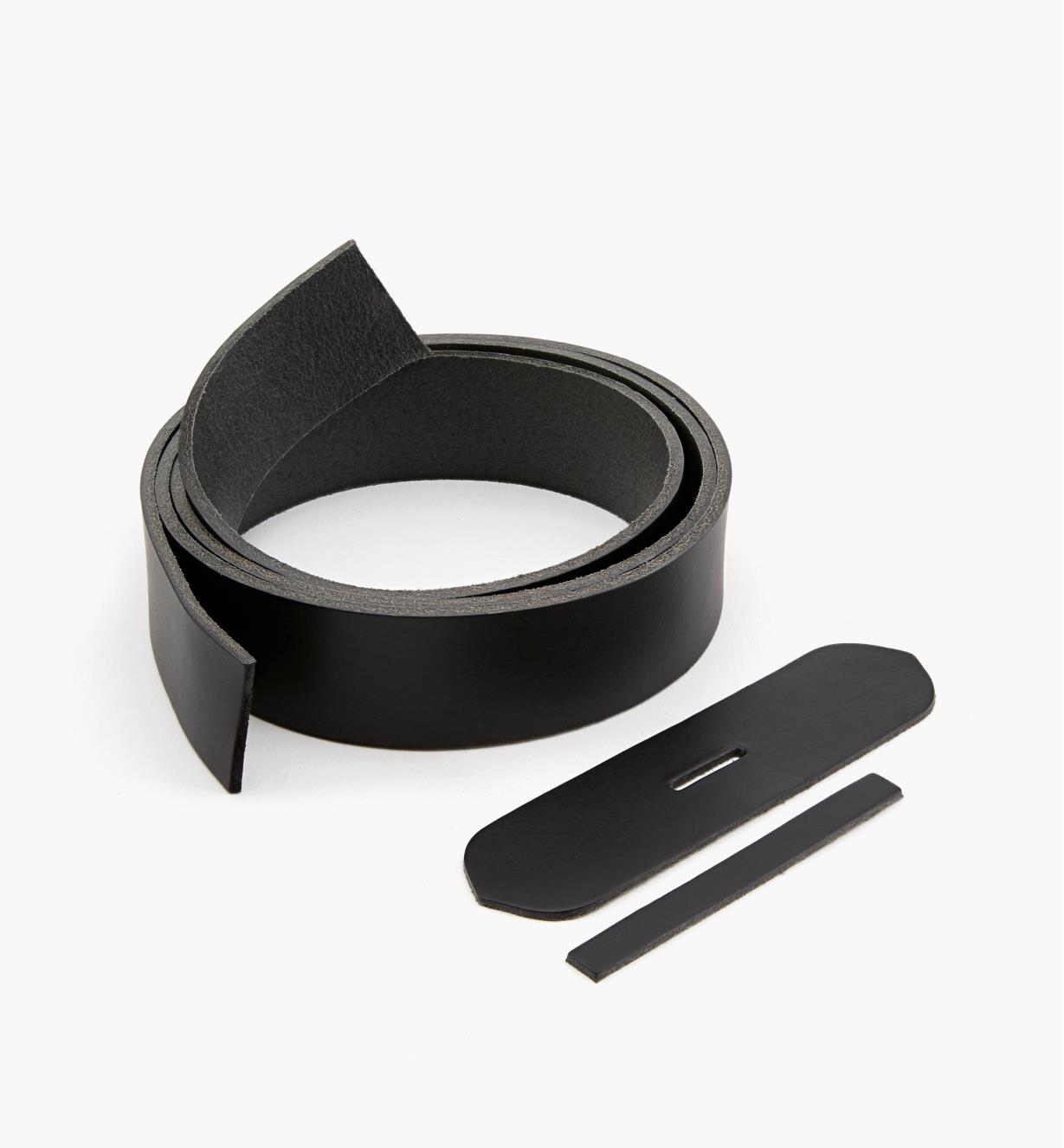 97K0941 - Cuir pour ceinture à confectionner, noir