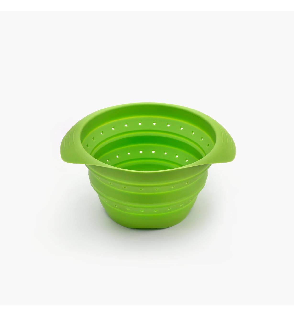 EV407 - Small Collapsible Colander