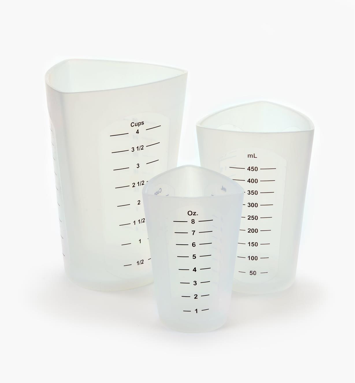 EV159 - Flexible Silicone Measuring Cups, set of 3