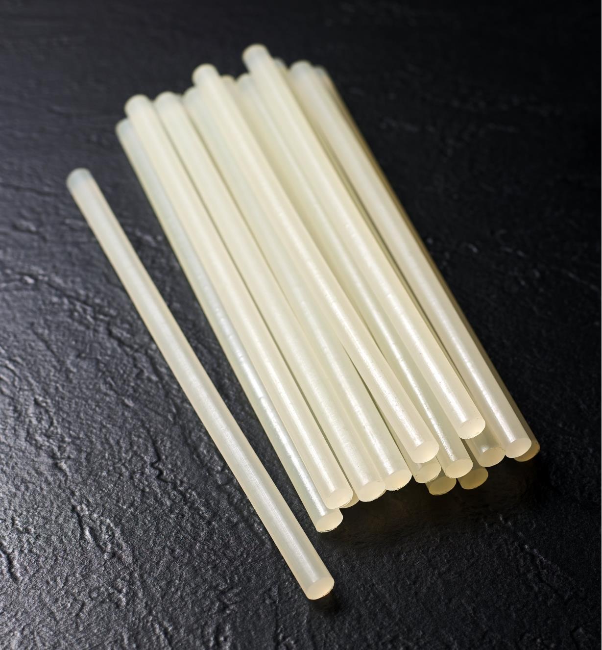 03K0355 - Flex 180 Adhesive Sticks, pkg of 18