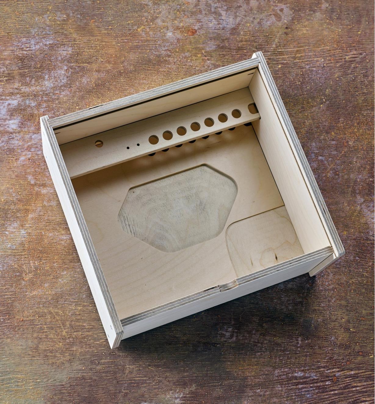 A Veritas router plane box shown fully assembled