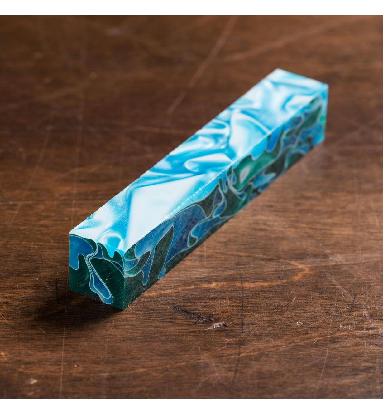 88K7967 - Carrelet de stylo en résine acrylique, bleu paon maillé