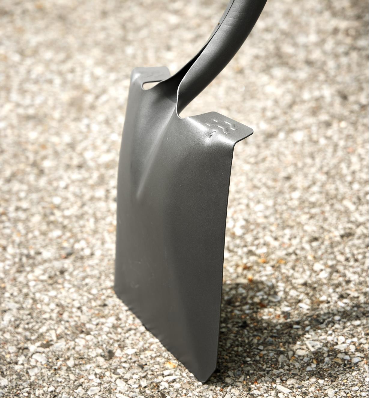 Back view of the long-handled square shovel head showing large textured treads
