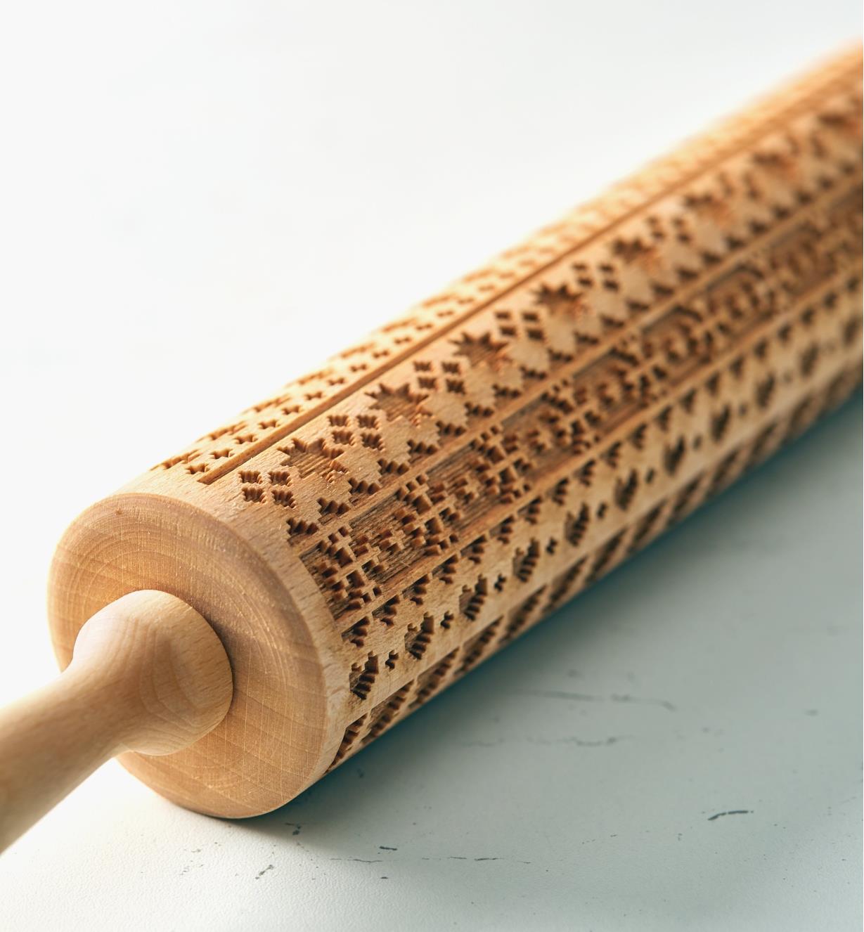 EV734 - Holiday Sweater Embossing Rolling Pin