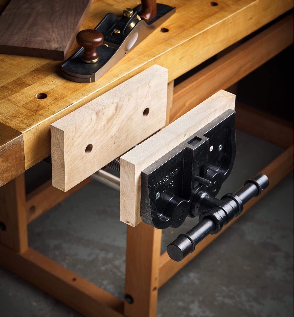 How to Securely Mount Vise to Workbench: Quick & Easy Guide