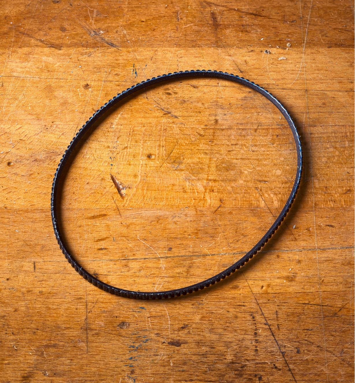 05M3104 - Replacement V-Belt, For serial number 3073 or higher
