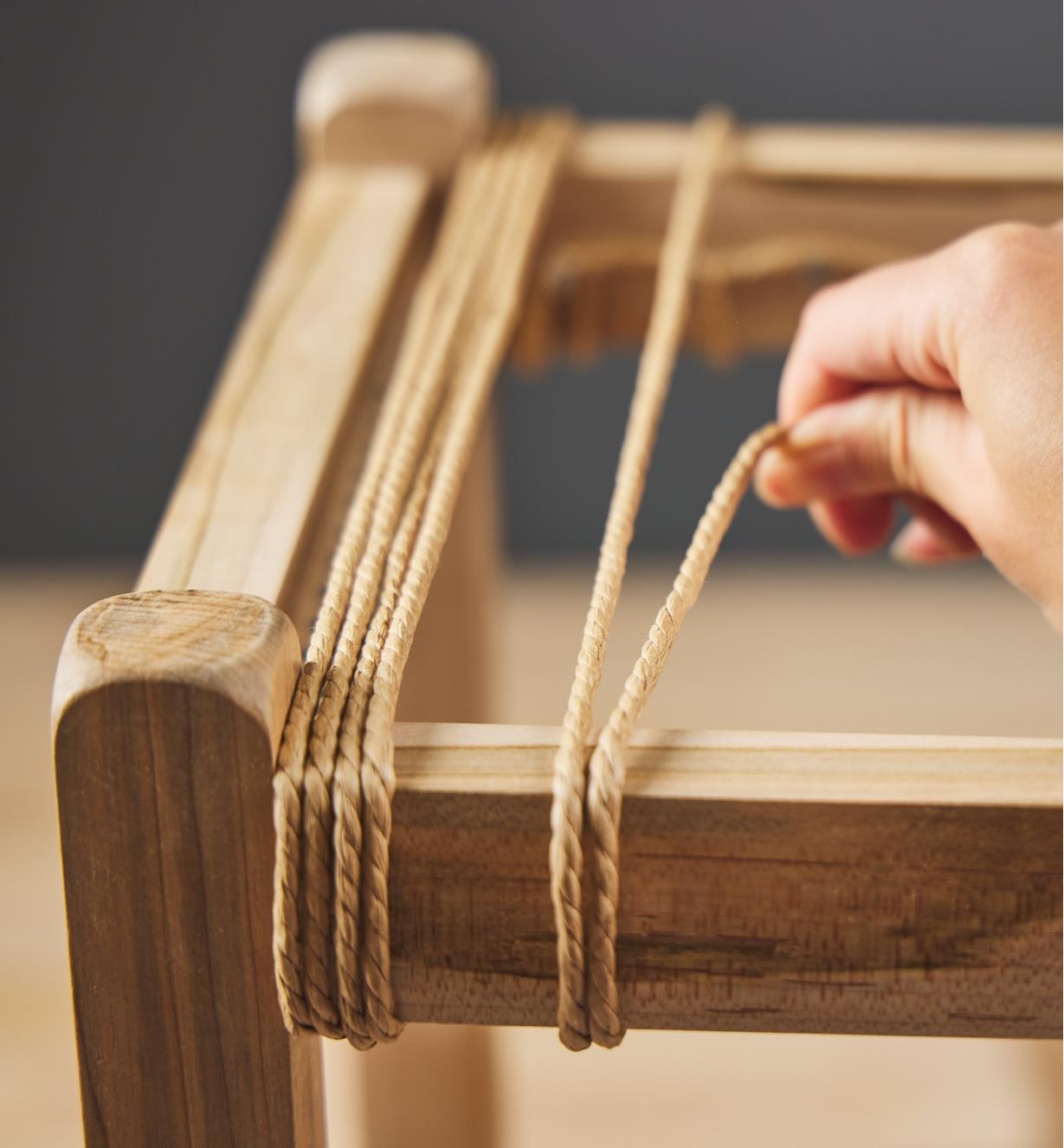 Weaving the warp layer with Danish cord