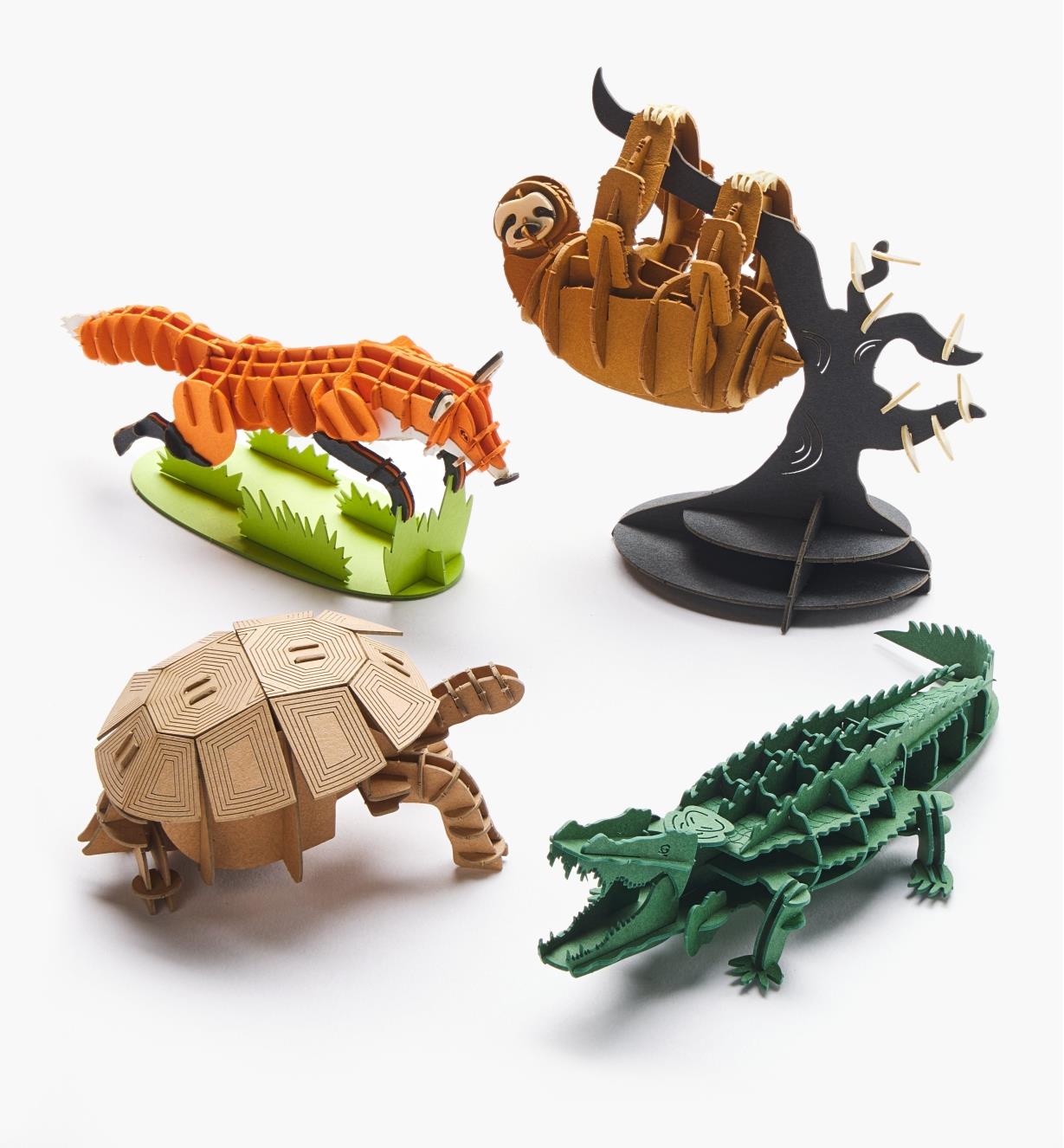45K5017 - Set of 4 Paper Animal Models