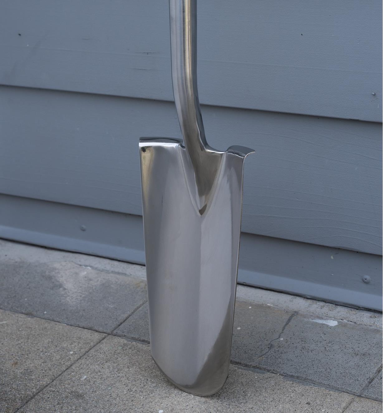 Close-up view of the head of the stainless-steel transplant spade