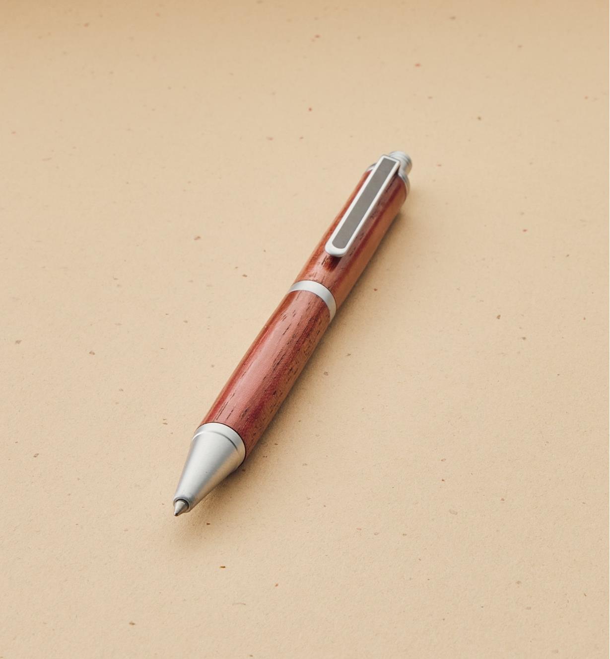 88K8763 - Stylo à cliquet à encre gel Slimline Pro, nickel satiné