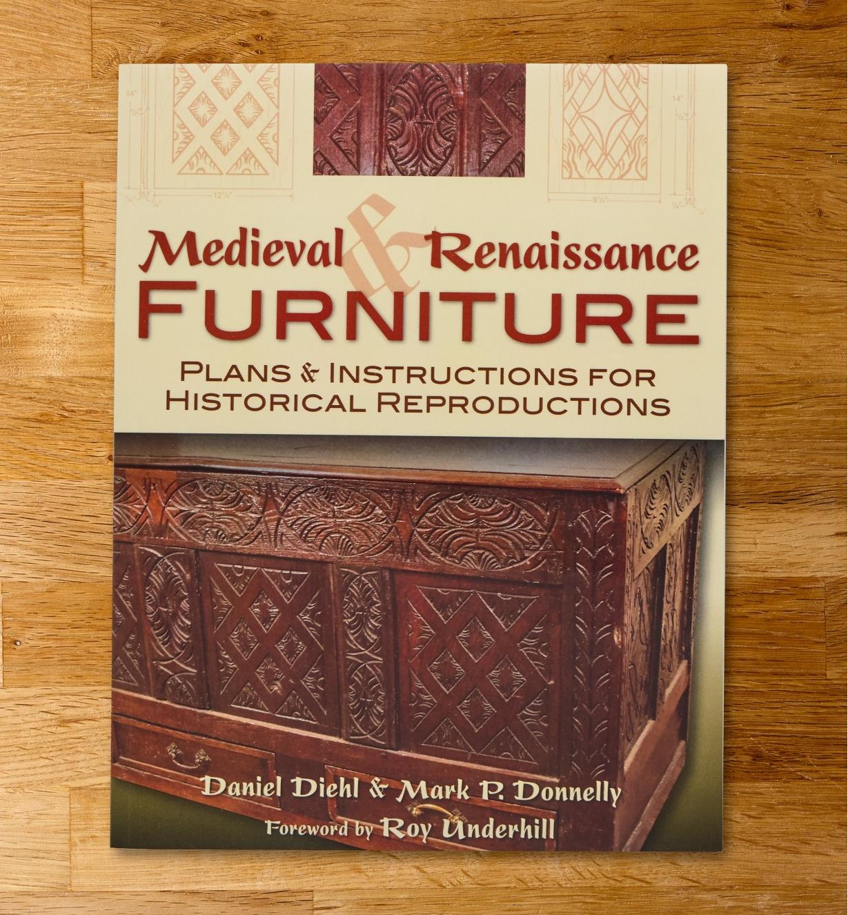 26L0723 - Medieval & Renaissance Furniture